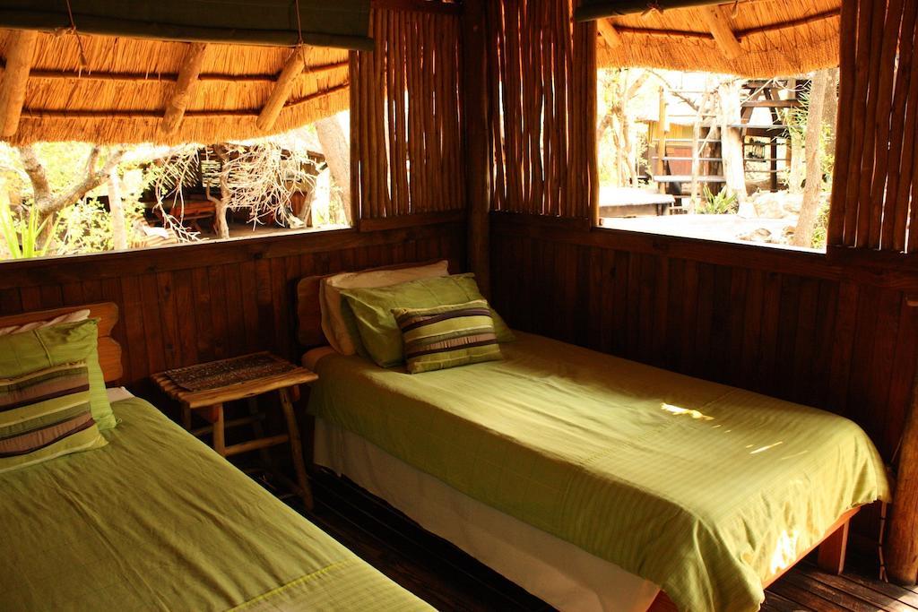 Off Beat Safaris Bush Lodge Hoedspruit Room photo