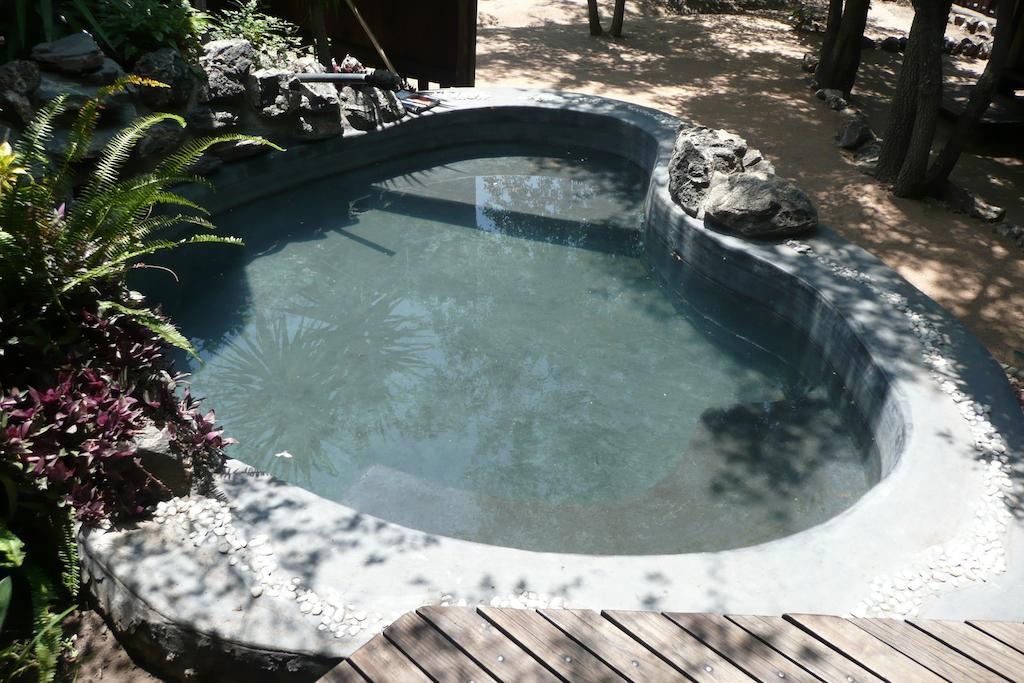 Off Beat Safaris Bush Lodge Hoedspruit Exterior photo
